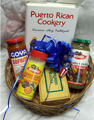Dulces Tipicos Gift Basket with a Hard Cover Puerto Rican Cookery Book, Sofrito goya, Adobo Bohio, Recaito Criollo Bohio, Tostonera de Tostones Rellenos and a Key Chain Puerto Rico